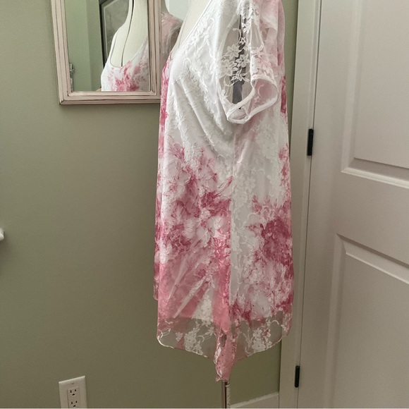 LILY MORGAM, PINK & WHITE FLORAL BLOUSE - Picture 2 of 13